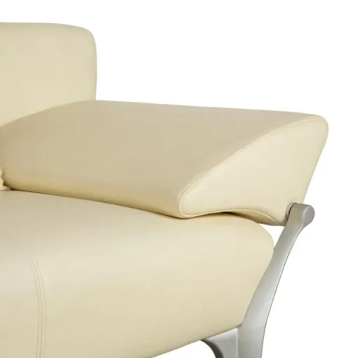 Pamono 1600 Two-Seater Cream Sofa in Leather from Rolf Benz Hot