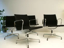 Pamono Aluminum Chairs in Hopsak Black by Charles and Ray Eames for Vitra, Set of 4 Discount