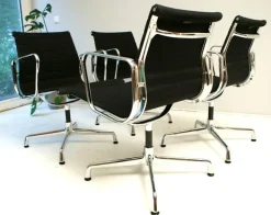 Pamono Aluminum Chairs in Hopsak Black by Charles and Ray Eames for Vitra, Set of 4 Discount