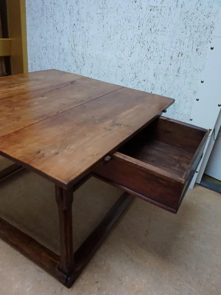 Pamono Antique Bankers Table or Merchants Table, 1800s Hot