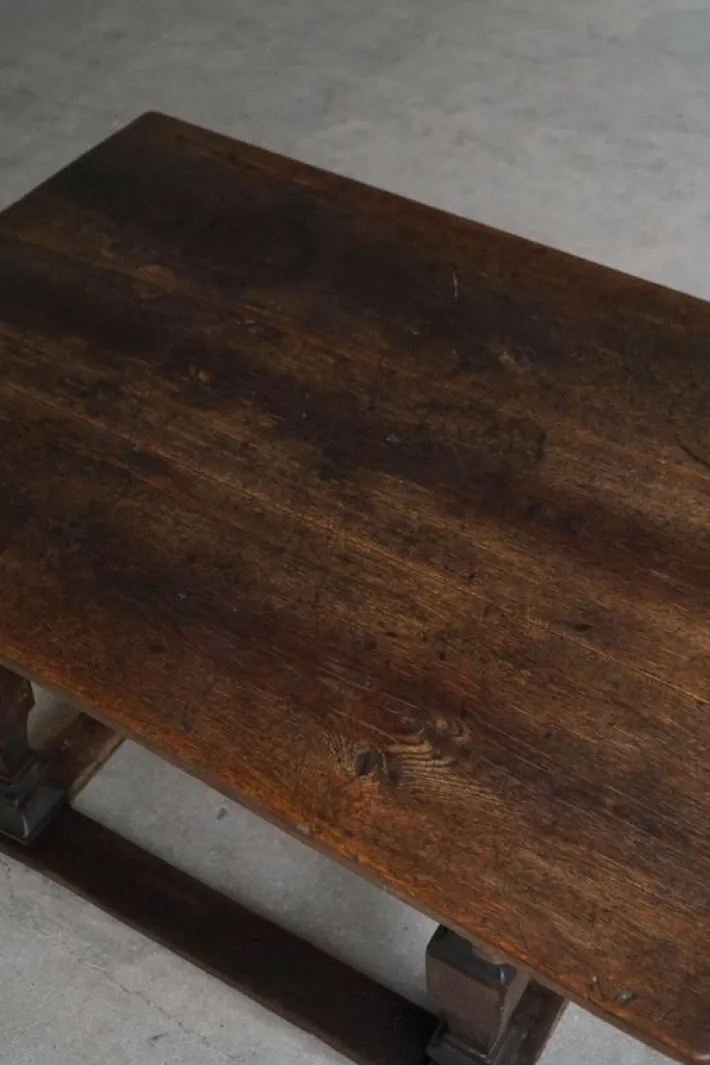 Pamono Antique Baroque Accent Table in Oak, 1890s Best
