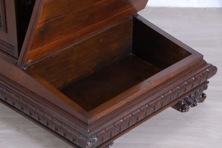 Pamono Antique Bedside Tables, Early 1900s, Set of 2 Online