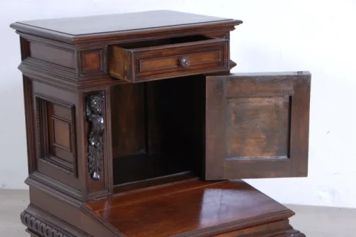 Pamono Antique Bedside Tables, Early 1900s, Set of 2 Online