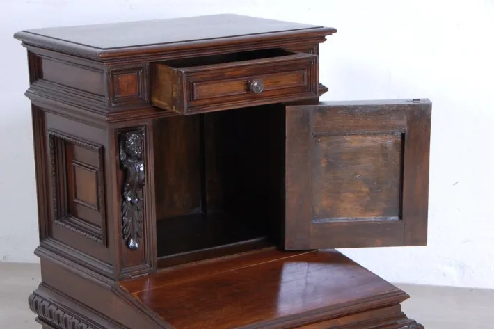Pamono Antique Bedside Tables, Early 1900s, Set of 2 Online