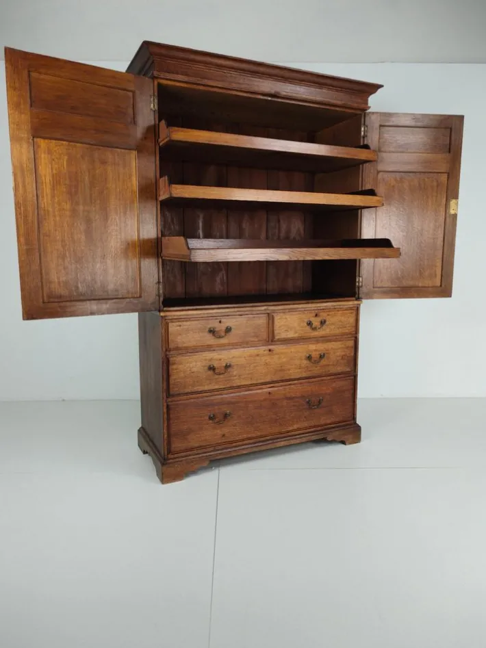 Pamono Antique Berners Street Linen Press Cabinet in Light Oak from Howard & Son's, 1800s Best