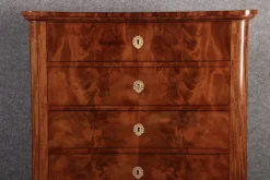 Pamono Antique Biedermeier Chest of Drawers in Mahogany, 1830 Best
