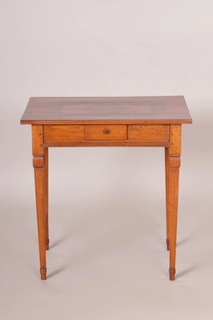 Pamono Antique Brown Card Table in Cherry Tree, 1790s Hot