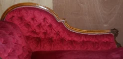 Pamono Antique Chesterfield Chaise Lounge from Howard & Sons Online
