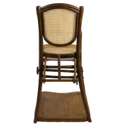 Pamono Antique Children's High Chair from Thonet Clearance