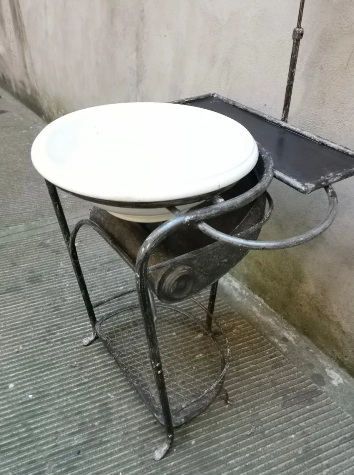 Pamono Antique Dressing Table with Mirror, 1930s Clearance