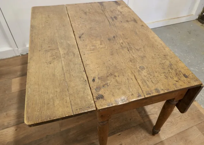 Pamono Antique Drop Leaf Cottage Dining Table in Pine Best