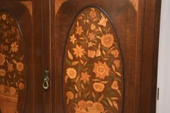 Pamono Antique Edwardian Linen Press from Maple and Co., 1890s Sale