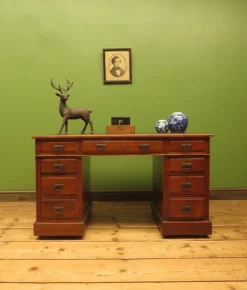 Pamono Antique English Desk, 1890s Discount