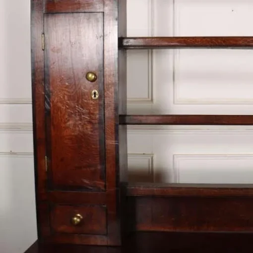 Pamono Antique English Oak Dresser, 1700s Hot