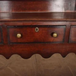 Pamono Antique English Oak Dresser, 1700s Hot