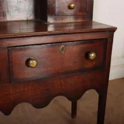 Pamono Antique English Oak Dresser, 1700s Hot
