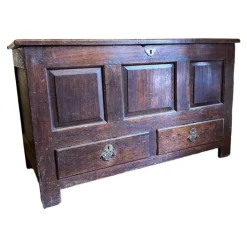 Pamono Antique English Oak Mule Chest, 1700s Clearance
