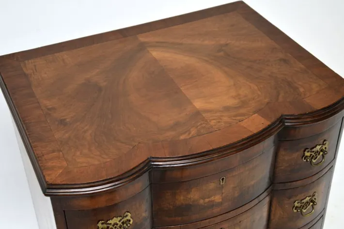 Pamono Antique Figured Walnut Chest of Drawers, 1890 Online