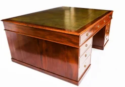 Pamono Antique George III Flame Mahogany Partner's Pedestal Desk, 1790s