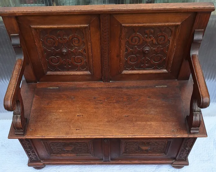 Pamono Antique German Chest Bench in Carved Oak, 1880s