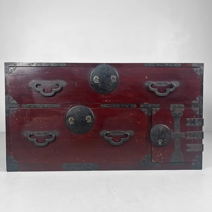Pamono Antique Japanese Tansu Chest of Drawers, 1900s Sale