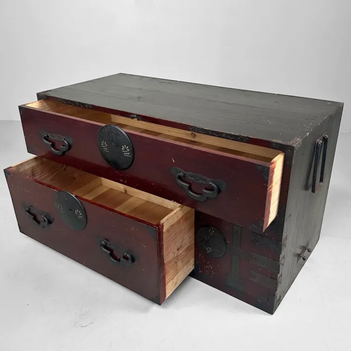 Pamono Antique Japanese Tansu Chest of Drawers, 1900s Sale