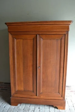 Pamono Antique Louis Philippe Oak Maiden Wardrobe Clearance
