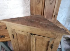 Pamono Antique Oak Corner Cabinets, 1890, Set of 2 Best