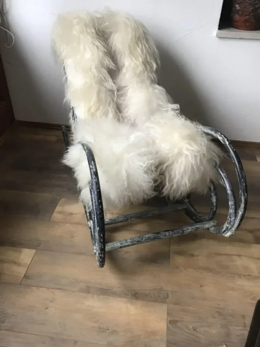 Pamono Antique Rocking Chair from Thonet Discount