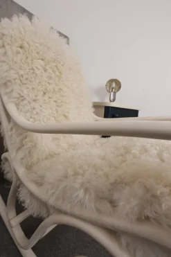 Pamono Antique Rocking Chair from Thonet