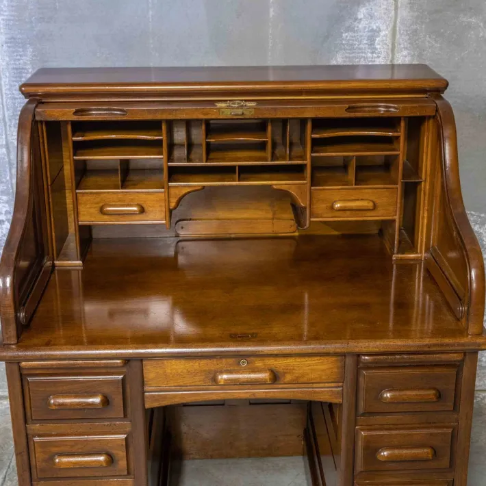 Pamono Antique Roll Top Desk, 1890s Hot