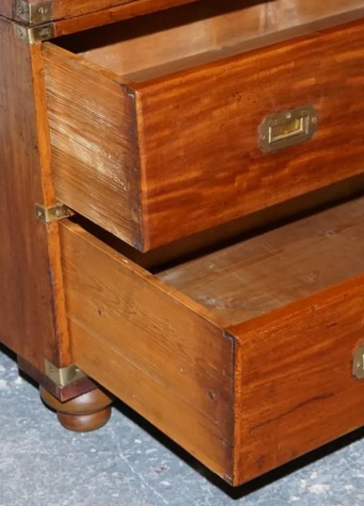 Pamono Antique Satinwood Military Campaign Chest of Drawers, 1800s Outlet