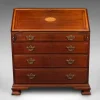 Pamono Antique Scottish Fall Front Bureau Outlet