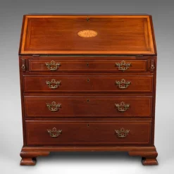Pamono Antique Scottish Fall Front Bureau Outlet