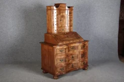 Pamono Antique 18th Century Baroque Tabernacle Secretary in Oak with Walnut Veneer, 1730s