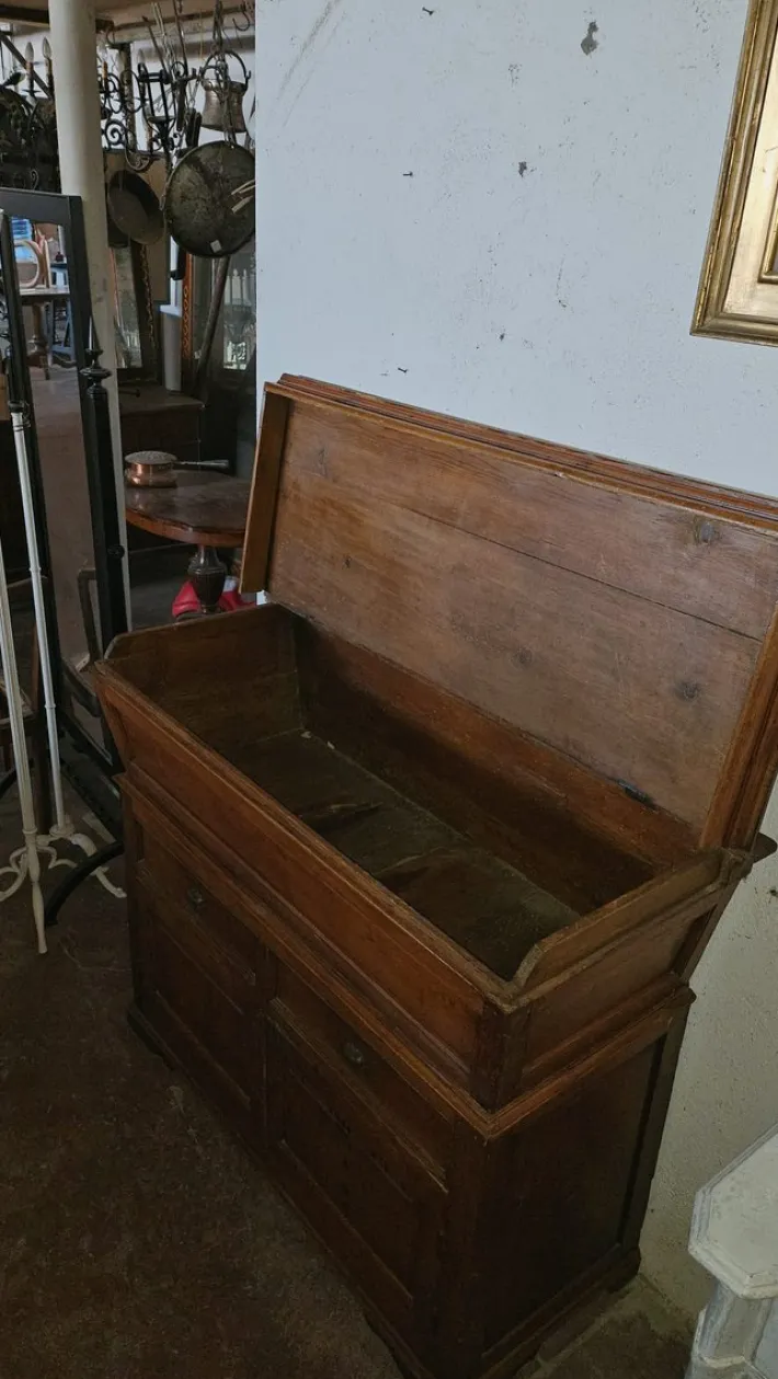 Pamono Antique Tuscan Sideboard, 1890s New