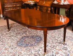 Pamono Antique Victorian Extending Dining Table and Swagback Chairs, 1890s, Set of 9 Sale