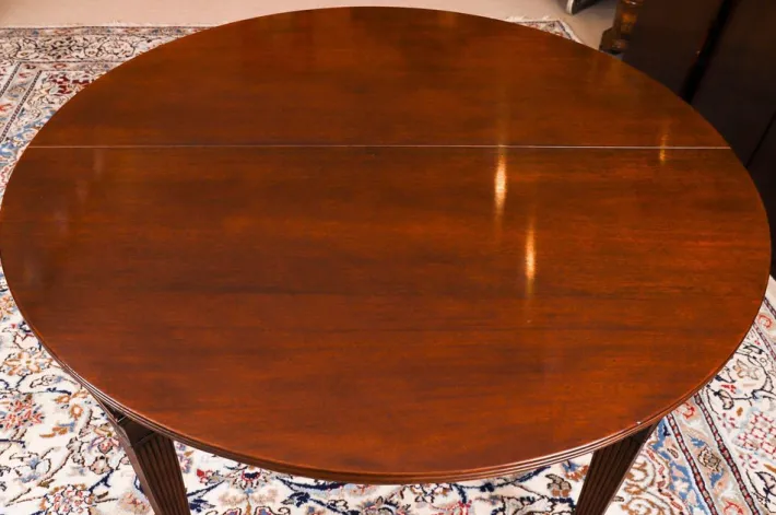 Pamono Antique Victorian Extending Dining Table and Swagback Chairs, 1890s, Set of 9 Sale