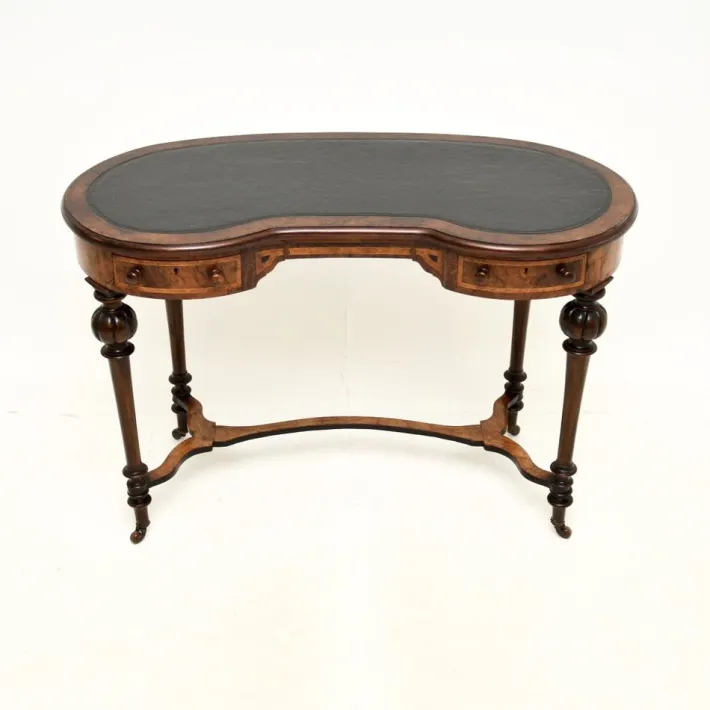 Pamono Antique Victorian Kidney Shaped Desk in Burr Walnut with Leather Top, 1860 New