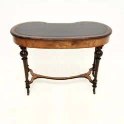 Pamono Antique Victorian Kidney Shaped Desk in Burr Walnut with Leather Top, 1860 New