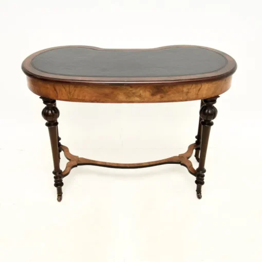 Pamono Antique Victorian Kidney Shaped Desk in Burr Walnut with Leather Top, 1860 New