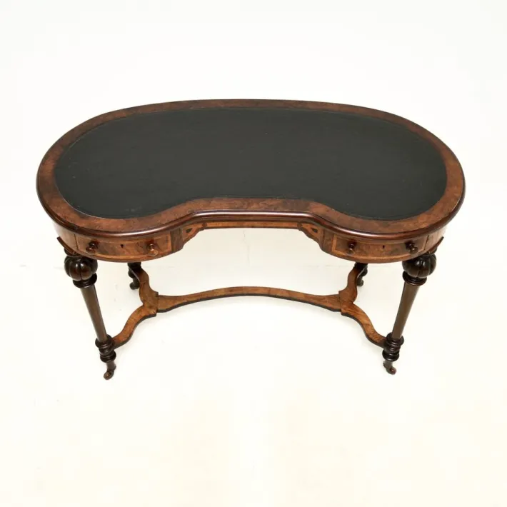Pamono Antique Victorian Kidney Shaped Desk in Burr Walnut with Leather Top, 1860 New