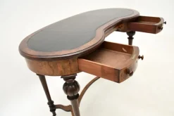 Pamono Antique Victorian Kidney Shaped Desk in Burr Walnut with Leather Top, 1860 New