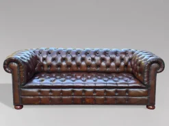 Pamono Antique Victorian Three-Seater Chesterfield Sofa in Leather, 1890 New
