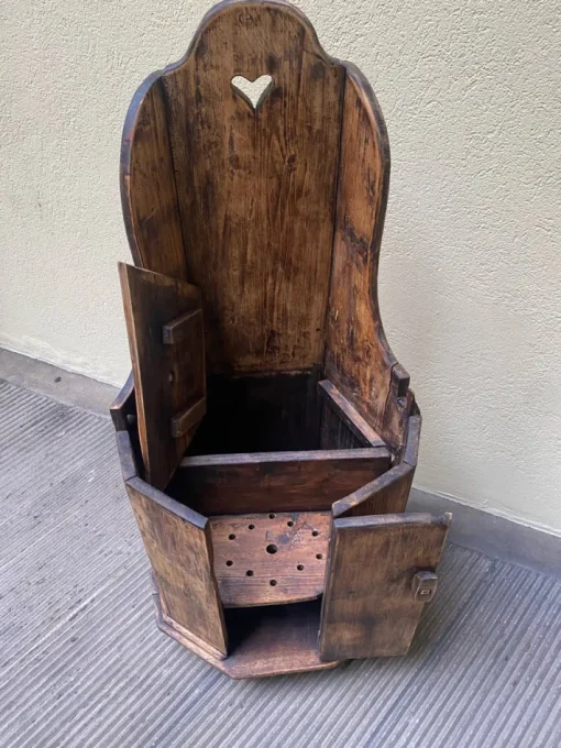 Pamono Antique Wooden High Chair, 1890s Clearance