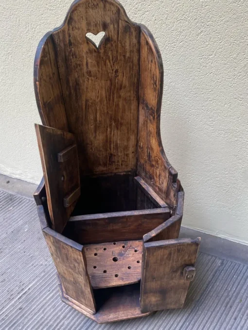 Pamono Antique Wooden High Chair, 1890s Clearance