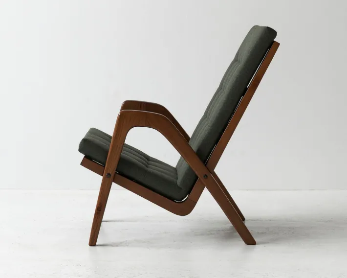 Pamono Armchair by Jan Vanek for Uluv, 1960s New