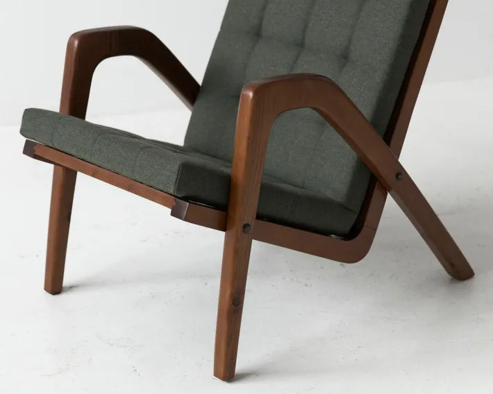 Pamono Armchair by Jan Vanek for Uluv, 1960s New