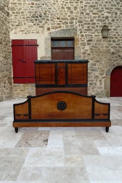 Pamono Art Deco Bed in Carved Wood, 1920 Discount