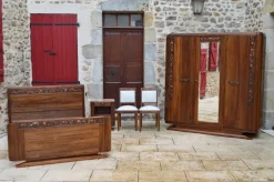 Pamono Art Deco Bedroom Set in Walnut Carved with Flowers, 1920s, Set of 5 Online
